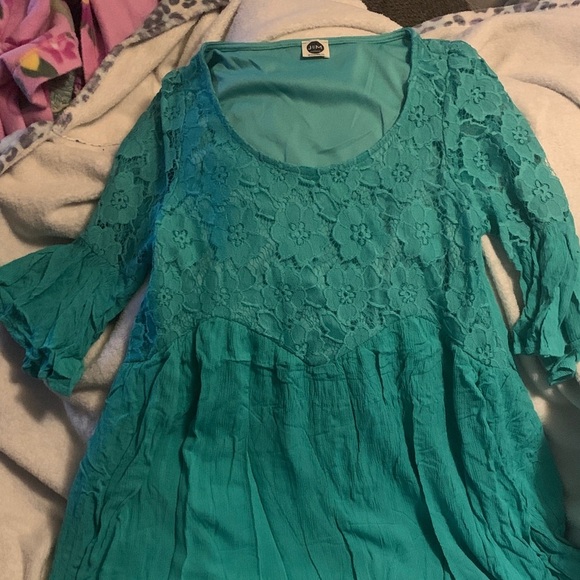 J & M Dresses & Skirts - Chic Teal Lace Overlay Dress